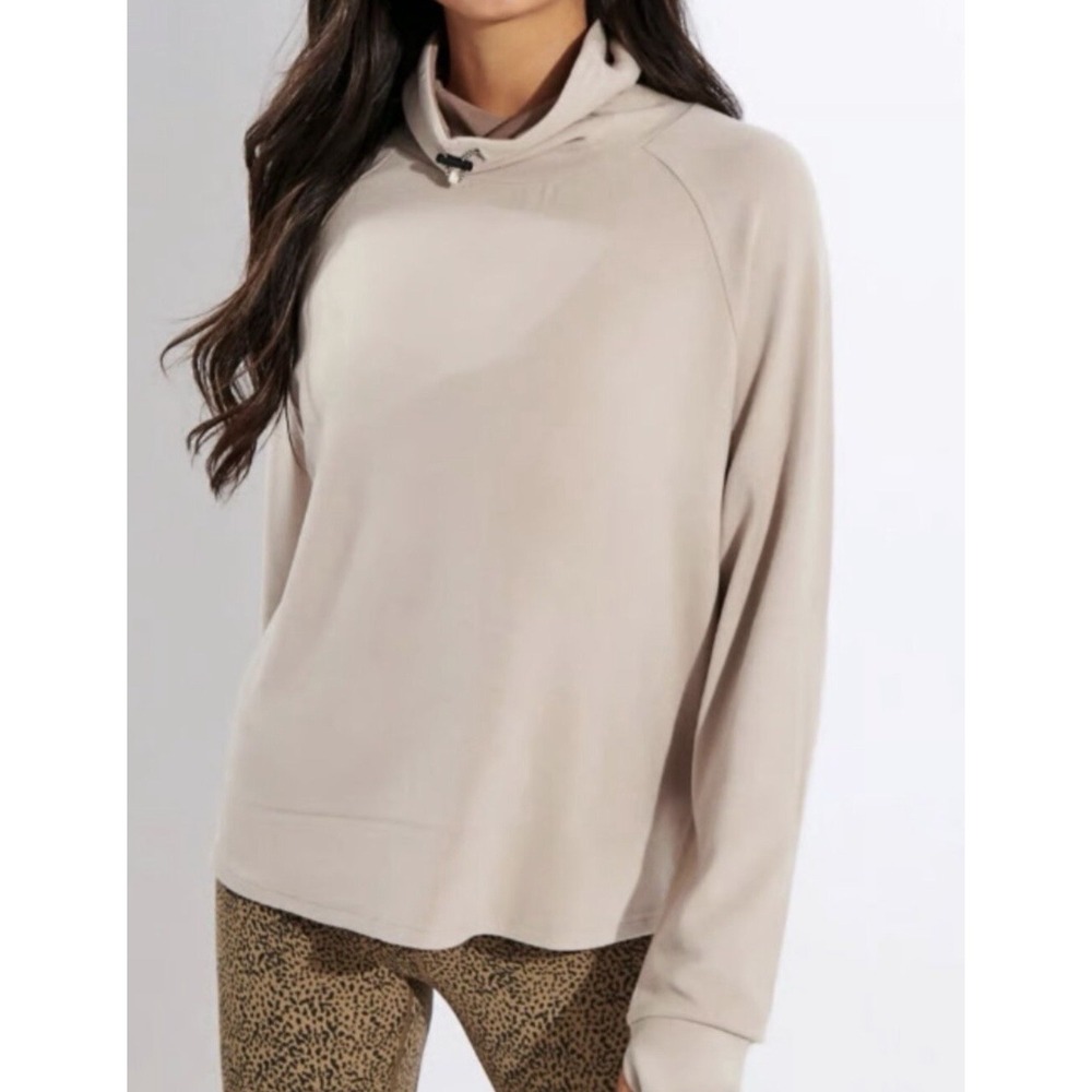 Varley Size Medium Adkisson Long Sleeve Cowl Neck Sweatshirt Top Sandshell Ivory
